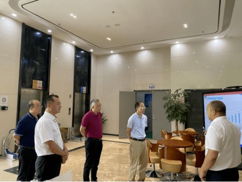 縣政協(xié)到園區(qū)調(diào)研 聚集創(chuàng)新人才引領(lǐng)實(shí)體經(jīng)濟(jì)轉(zhuǎn)型升級(jí)